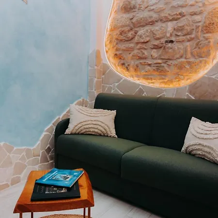 Amelie Casa Vacanze Apartment
